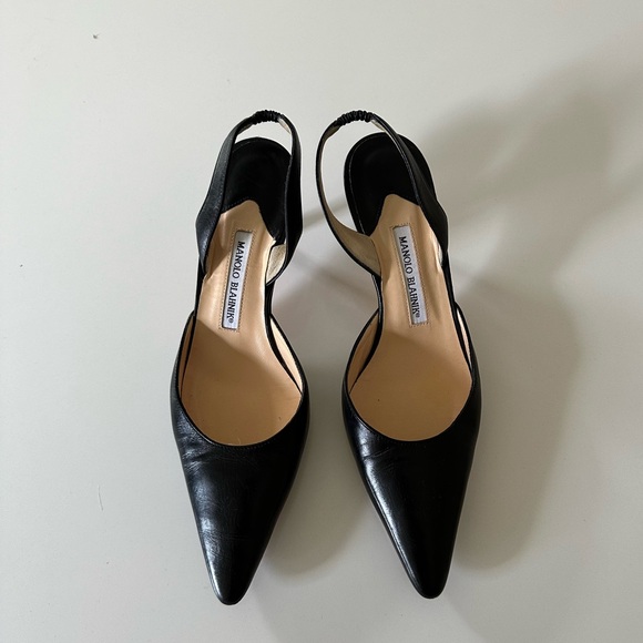 Manolo Blahnik - CAROLYNE 50 Black Nappa Leather Slingback Pumps - Picture 9 of 9
